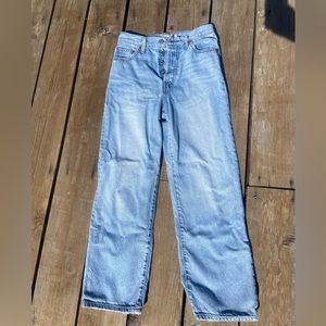 Levi’s Ribcage Straight Ankle Jeans Size 25